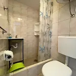 شقة Tominac *
